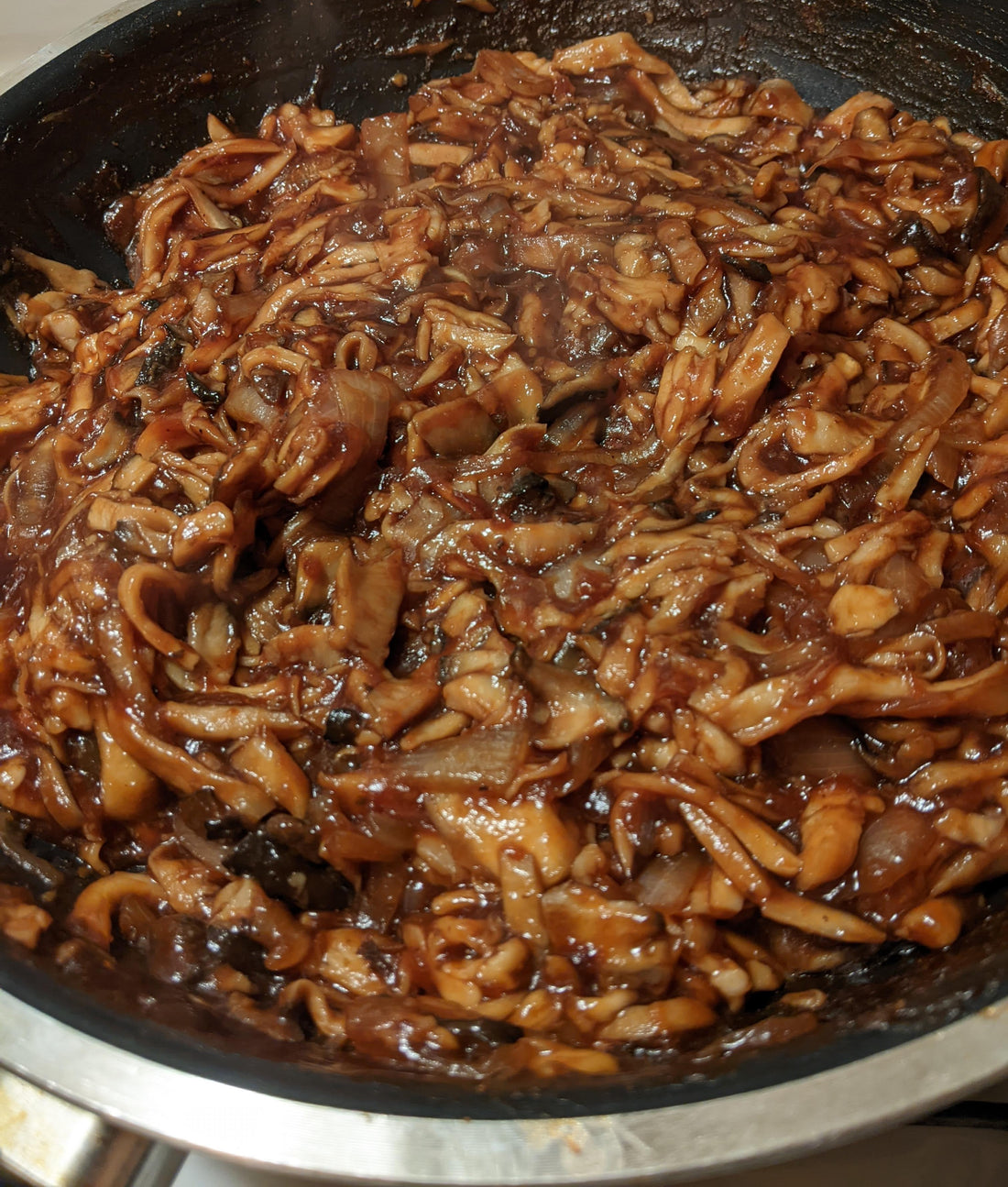 BBQ Pulled "Pork" Mushrooms - King Trumpet